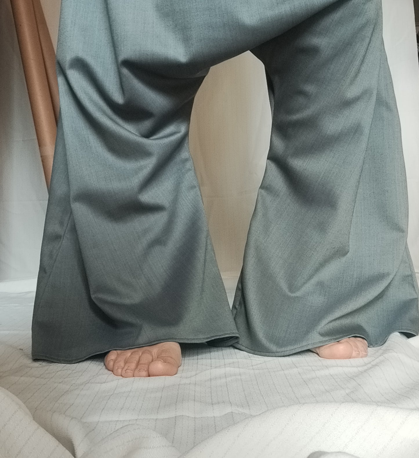 Pantalone harem cavallo basso